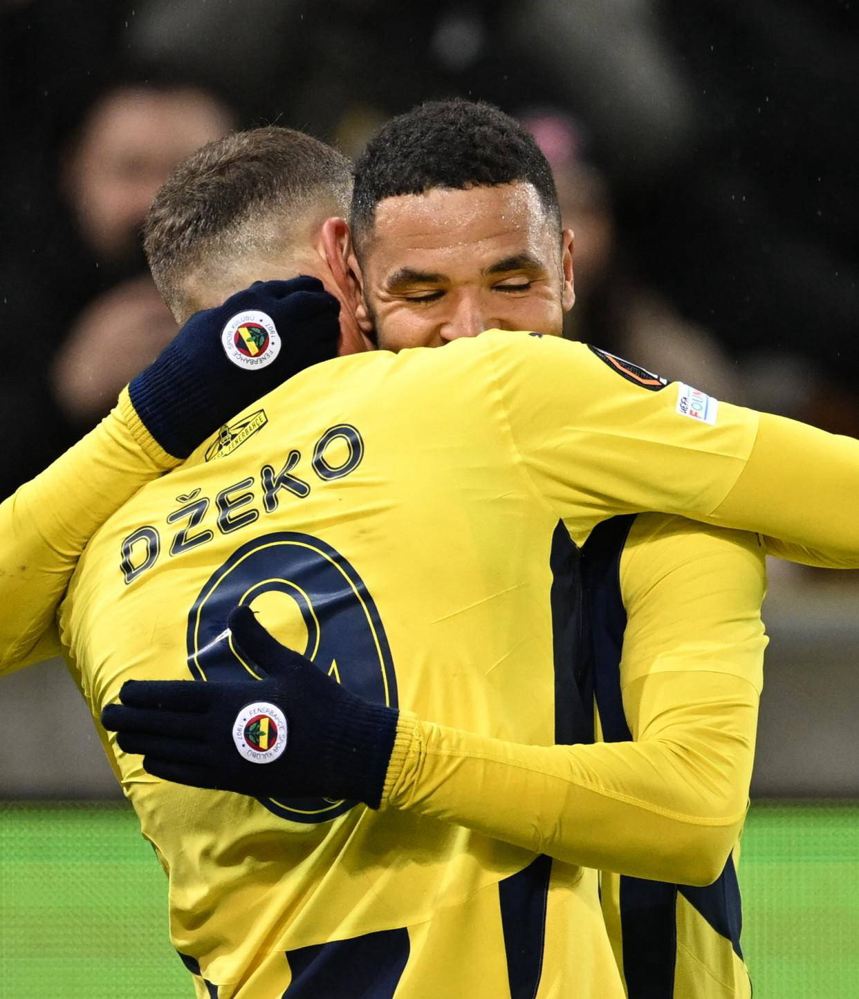 爱游戏体育网站-包含热刺抢先一步，力克阿贾克斯晋级八强的词条