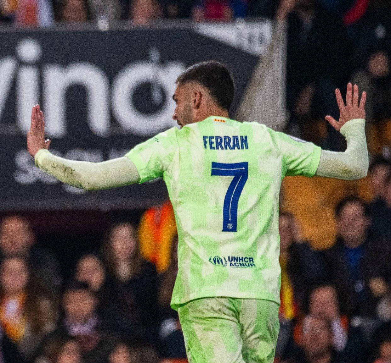 利物浦胜瓦伦西亚，锁定晋级半决赛的简单介绍