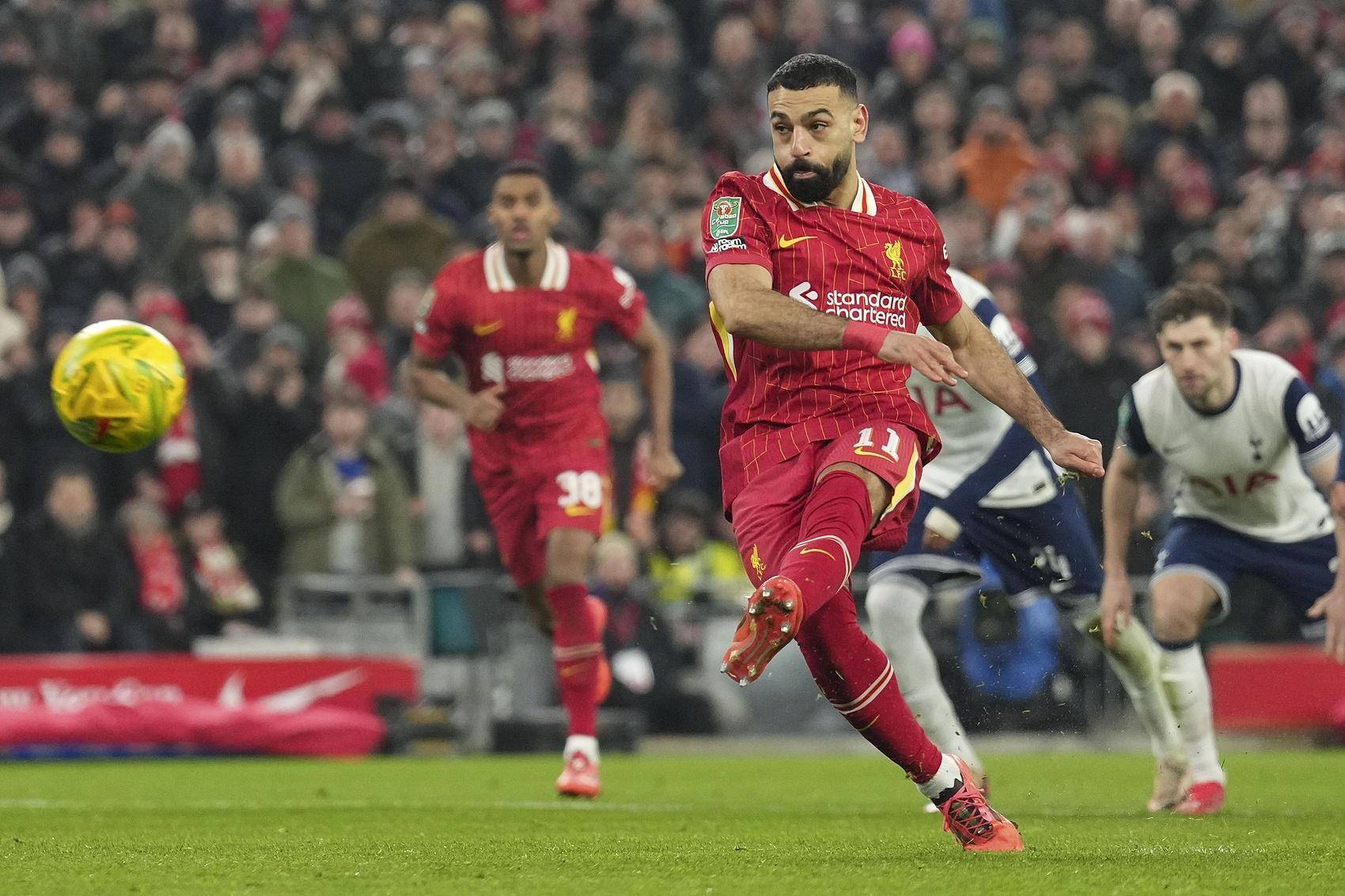 爱游戏网页版入口-利物浦连续不败，争冠形势一片大好