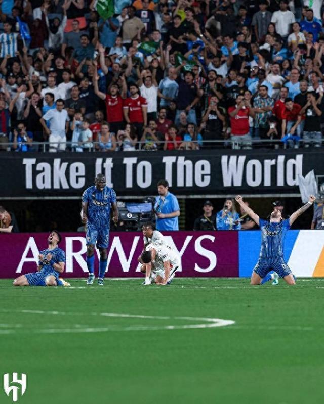 爱游戏官方入口-曼联外援训练状态火热，世俱杯淘汰赛关键战的简单介绍