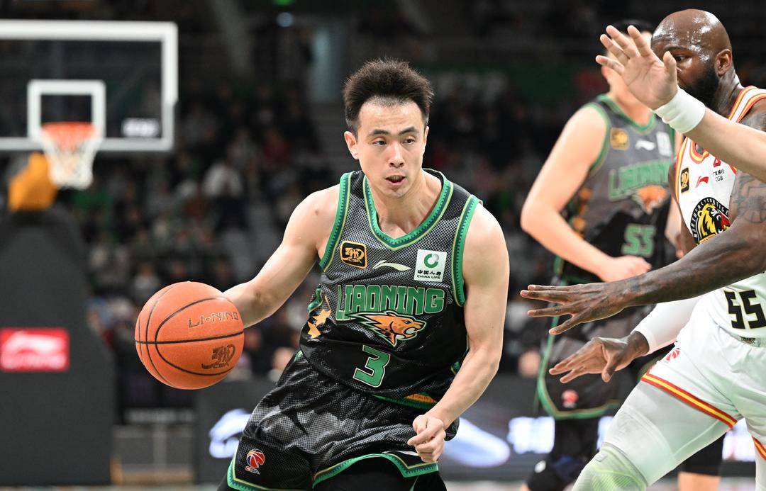 关于吉林队爆发神级表现,CBA季后赛被彻底压制,逆转的信息 关于吉林队爆发神级表现,CBA季后赛被彻底压制,逆转的信息