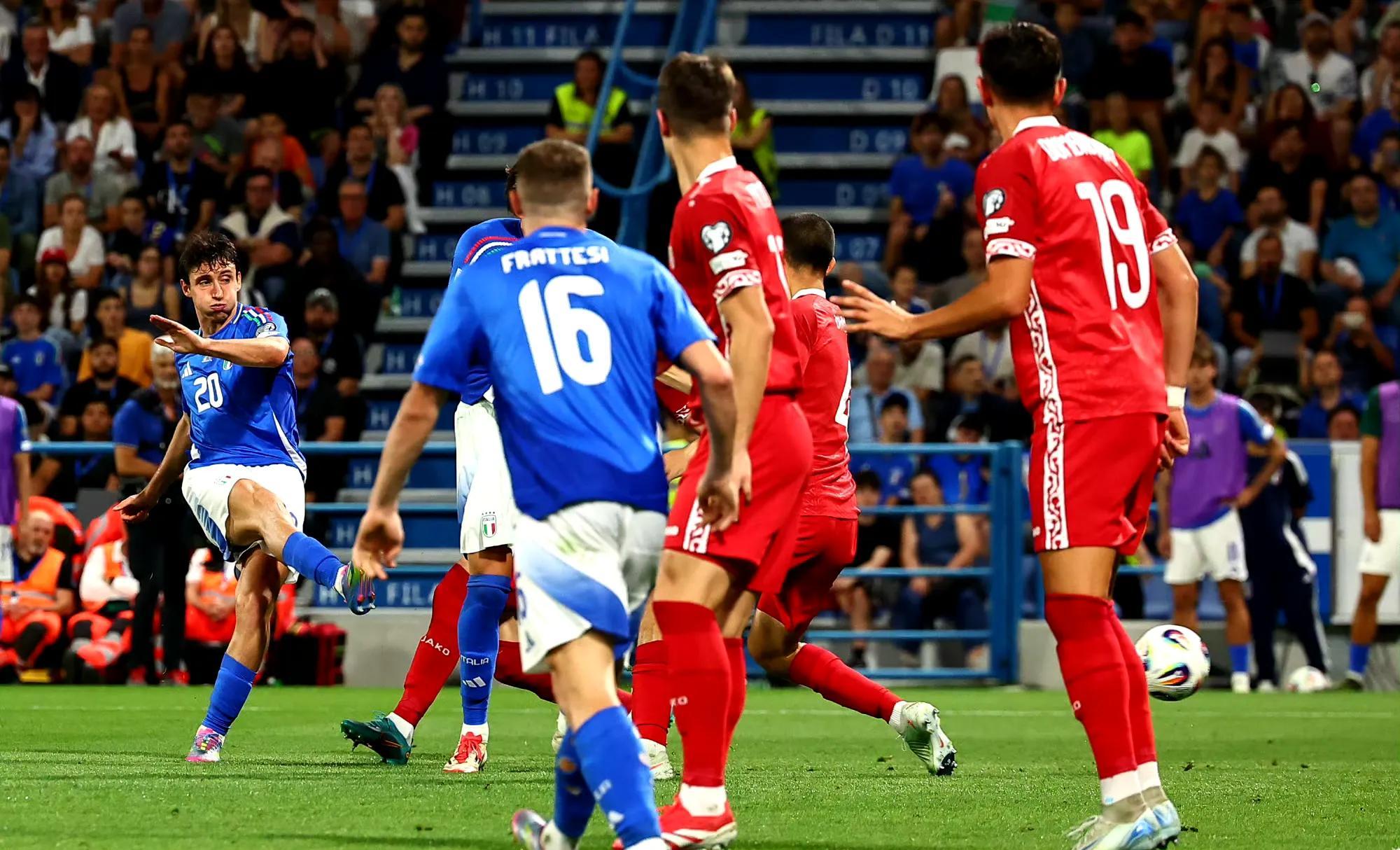 爱游戏网页版-西班牙对决挪威，士气高涨备战胜利的简单介绍