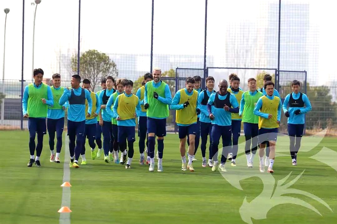 爱游戏体育网站-包含队内球员个人训练加量，迎接困难近期比赛的词条