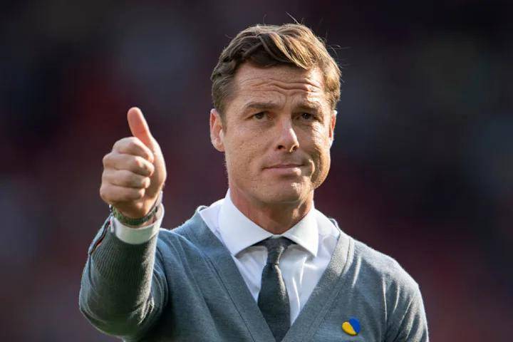 关于卡利亚里宣布主帅下课，寻求新变化的信息