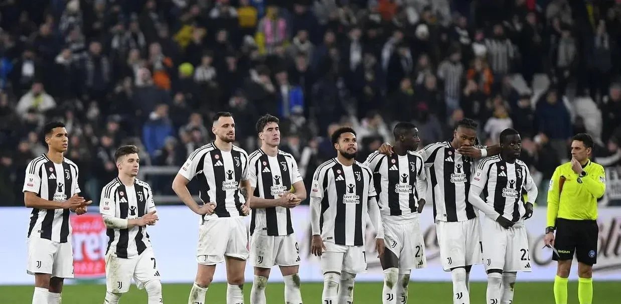 尤文图斯客场告捷,晋级淘汰赛 尤文图斯客场告捷,晋级淘汰赛