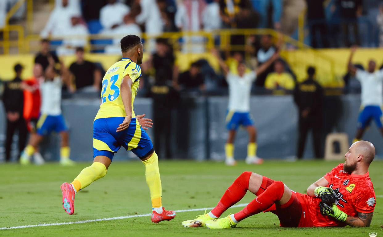 爱游戏体育链接-马赛遭遇憾败，赛季表现低迷的简单介绍