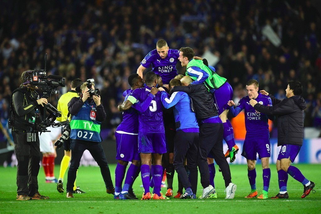 爱游戏体育下载-莱斯特城获得惊人胜利，赢得球迷喝彩