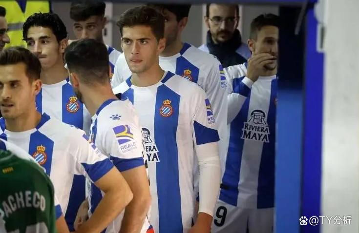 瓦伦西亚客场惨败,再次输球气势低迷的简单介绍 瓦伦西亚客场惨败,再次输球气势低迷的简单介绍