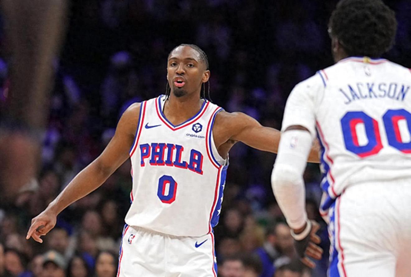 爱游戏登录-包含凯尔特人惊险战胜76人，沃克绝杀制胜的词条